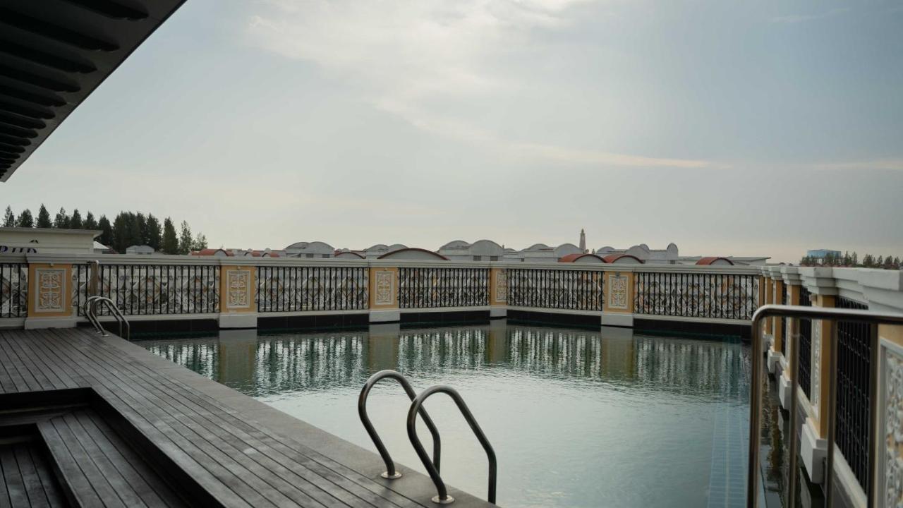 Kaizen Hotel & Suites Melaka Luaran gambar