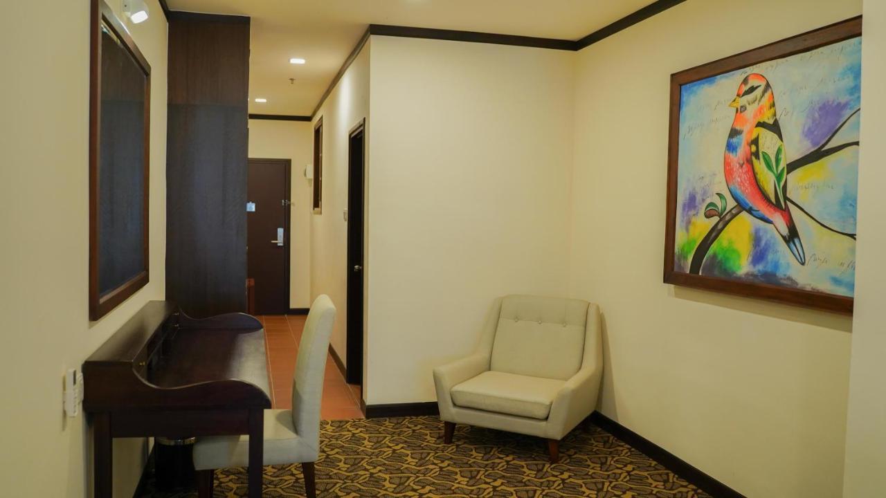 Kaizen Hotel & Suites Melaka Luaran gambar